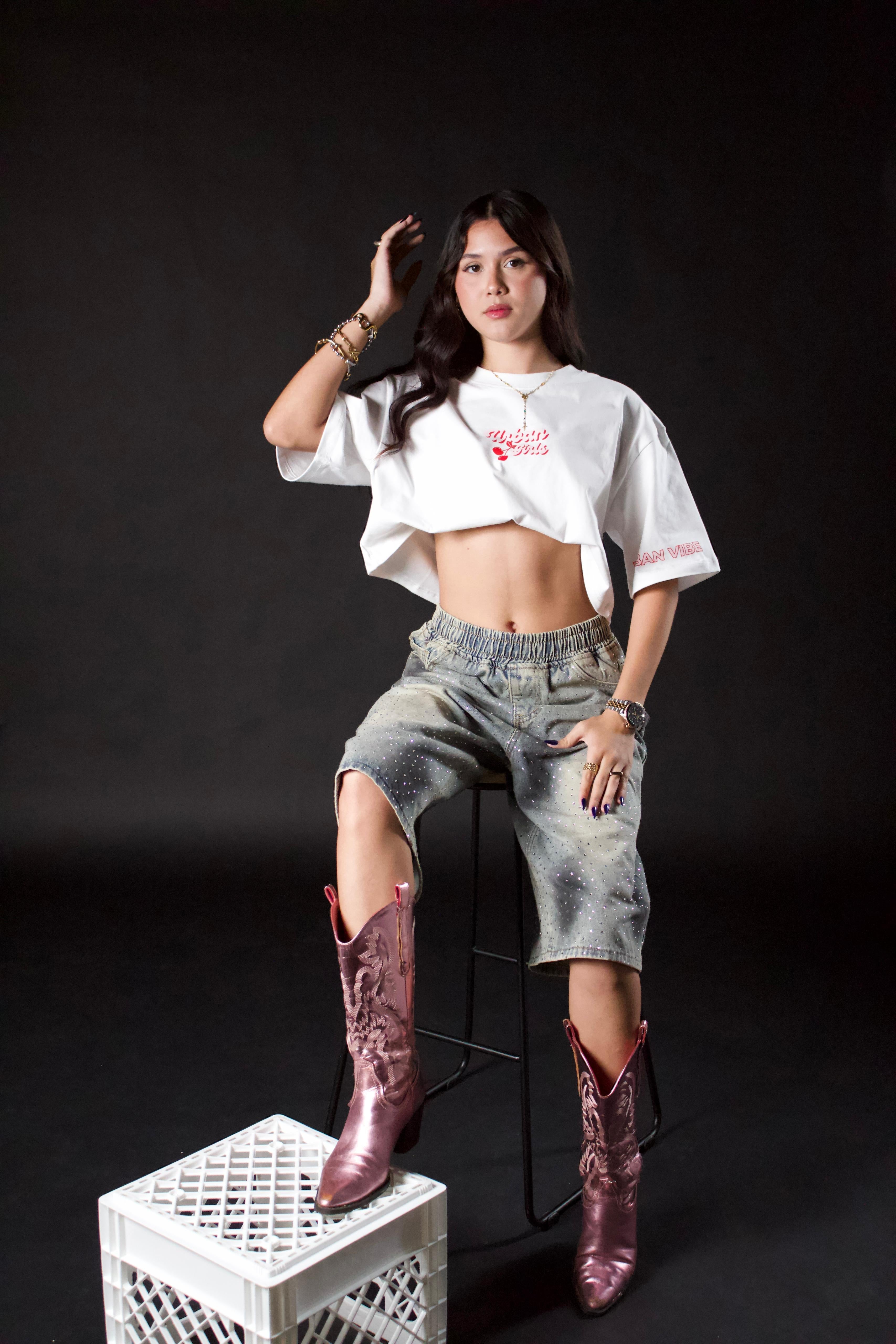 Urban vibes crop top